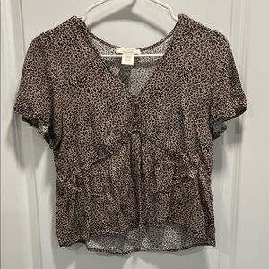 Cheetah/ leopard print Top